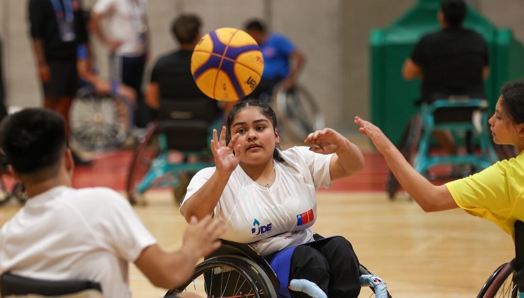 Más de 100 deportistas participan en el primer Torneo Para Deportivo Escolar